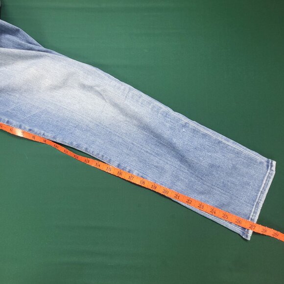 7 for all Mankind Josefina style light blue jeans EUC size 32 great stretch - Picture 10 of 10